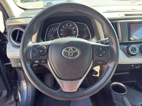 Used 2014 Toyota RAV4 LE image 14