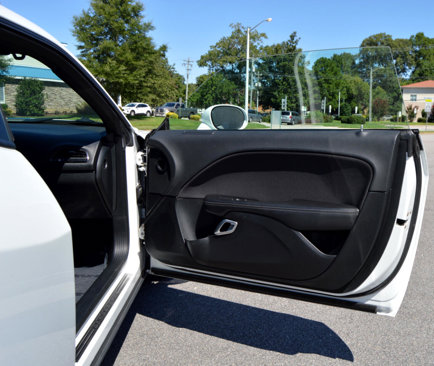 Used 2018 Dodge Challenger SXT image 14