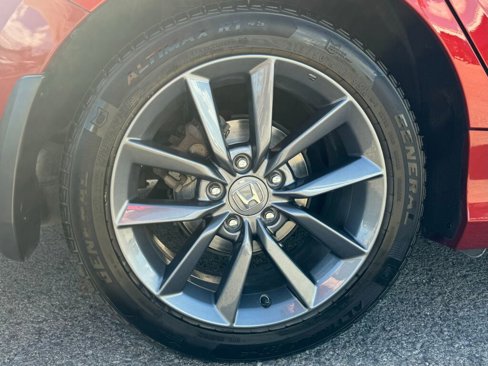 Used 2019 Honda Civic EX image 12