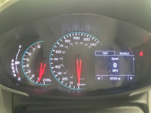 Used 2019 Chevrolet Sonic LT w/ Convenience Package image 23