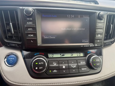 Used 2016 Toyota RAV4 XLE image 18