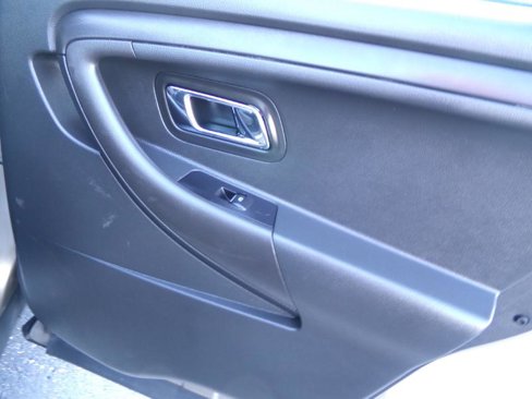 Used 2016 Ford Taurus Police Interceptor AWD image 37