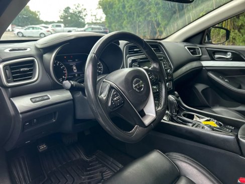 Used 2017 Nissan Maxima 3.5 SV image 12