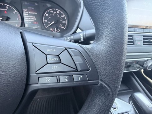 Used 2023 Nissan Altima 2.5 S image 11