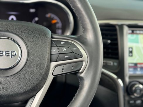 Used 2018 Jeep Grand Cherokee Altitude image 8