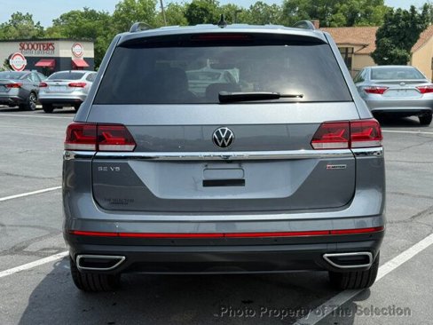 Used 2021 Volkswagen Atlas SE image 15