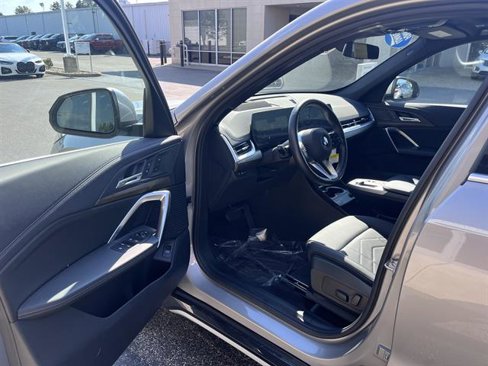 New 2025 BMW X1 xDrive28i w/ Technology Package image 10