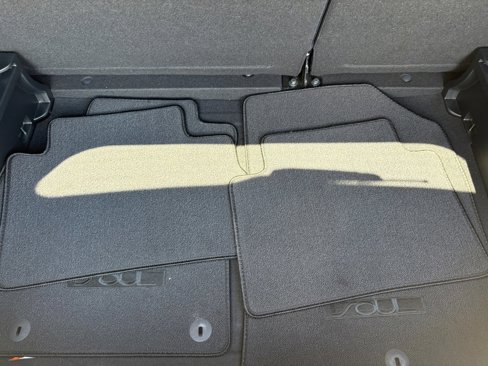 Certified 2022 Kia Soul LX image 37