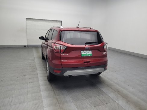 Used 2017 Ford Escape Titanium image 5
