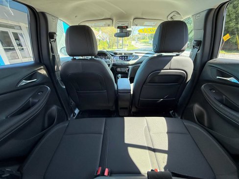 Used 2023 Buick Encore GX Select w/ Sport Touring Package image 28