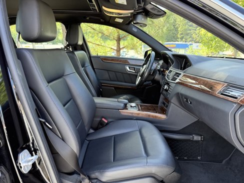 Used 2012 Mercedes-Benz E 350 4MATIC Sedan image 36