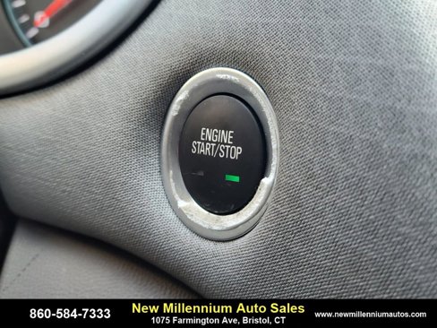 Used 2023 Chevrolet Malibu LT image 25