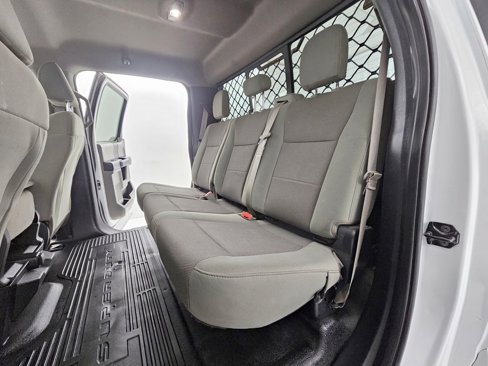 Used 2019 Ford F250 XL w/ Power Equipment Group image 21