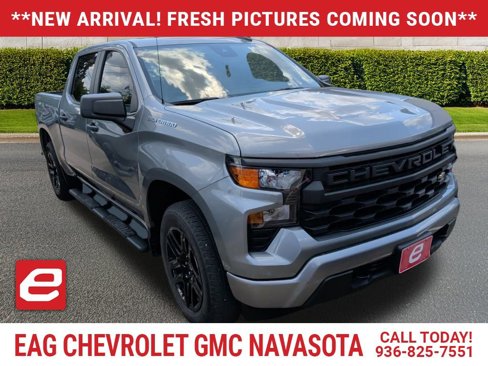 Used 2023 Chevrolet Silverado 1500 Custom image 1