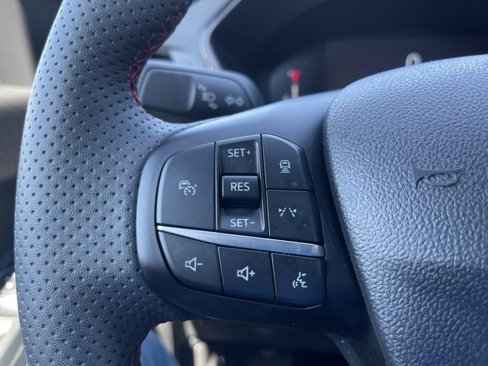 Used 2023 Ford Escape ST-Line w/ Tech Pack #1 image 16