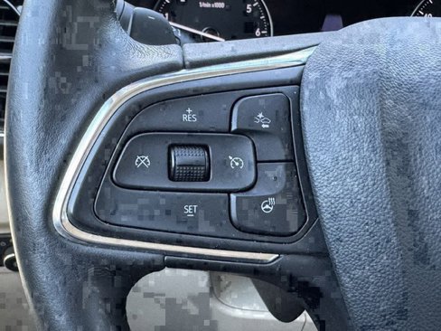 Used 2021 Buick Envision Essence image 22