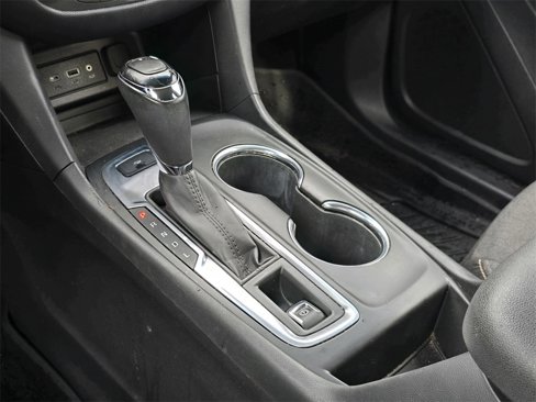 Used 2019 Chevrolet Equinox LT image 27