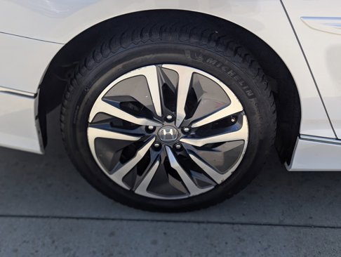 Used 2019 Honda Accord Touring image 19