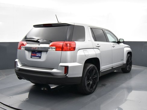 Used 2017 GMC Terrain SLE image 28