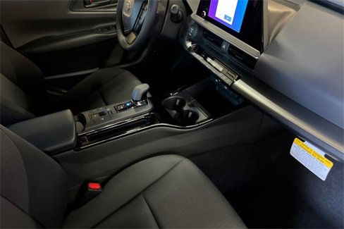 Used 2026 Toyota Prius LE image 14
