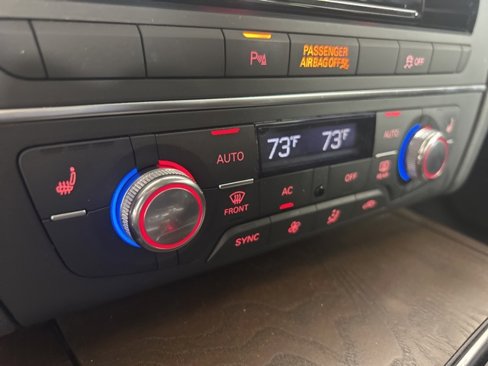 Used 2014 Audi S6 Prestige image 25