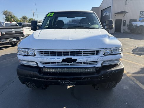 Used 2001 Chevrolet Silverado 2500 LS w/ Off-Road Skid Plate Pkg image 9