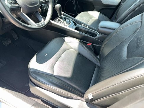 Used 2022 Jeep Compass Latitude image 13