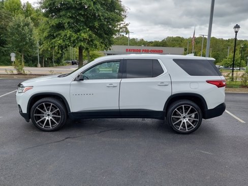 Used 2021 Chevrolet Traverse LS image 5