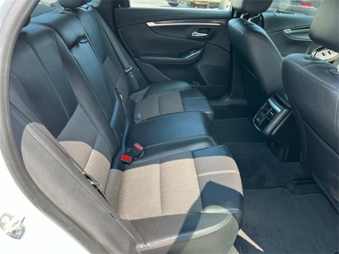 Used 2020 Chevrolet Impala LT w/ LT Convenience Package image 22