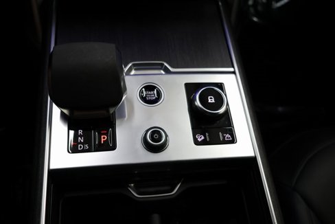 Used 2023 Land Rover Range Rover SE image 75