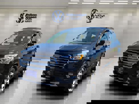 Used 2019 Ford Escape SE image 1