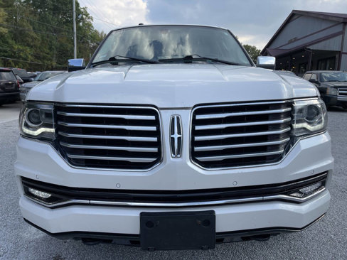 Used 2015 Lincoln Navigator L 4WD w/ Equipment Group 101A Reserve image 19