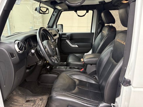 Used 2014 Jeep Wrangler Sahara image 14