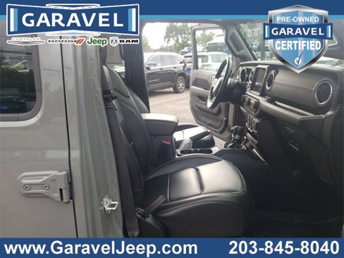 Used 2021 Jeep Wrangler Unlimited Sahara image 38
