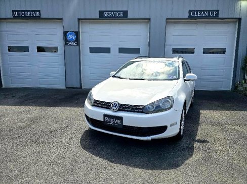 Used 2011 Volkswagen Jetta TDI image 2