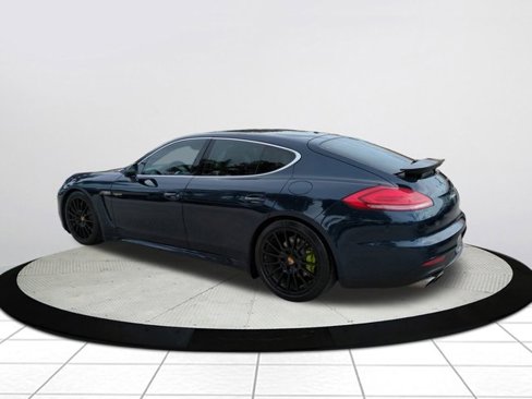 Used 2014 Porsche Panamera S image 5
