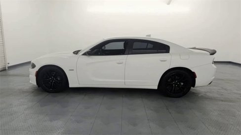 Used 2016 Dodge Charger R/T w/ Blacktop Package image 5