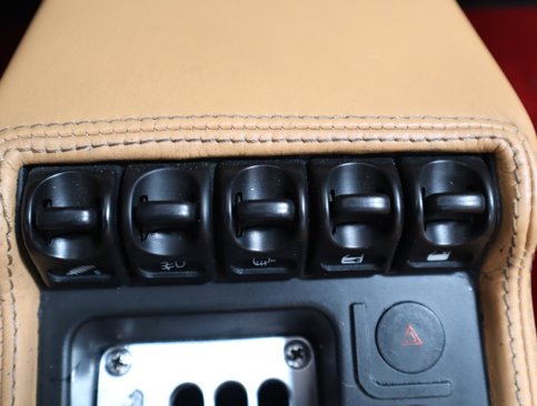 Used 1995 Ferrari F355 Spider image 40