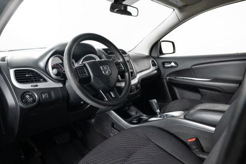 Used 2016 Dodge Journey SXT w/ Comfort/Convenience Group image 12