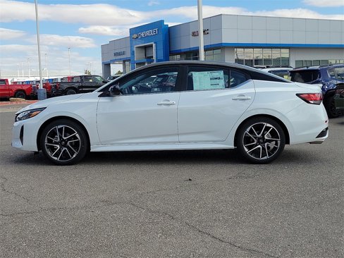 New 2025 Nissan Sentra SR image 6