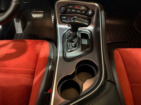 Used 2018 Dodge Challenger R/T Plus image 26
