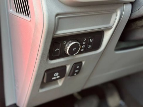 Used 2022 Ford F150 XLT w/ Equipment Group 301A Mid image 19
