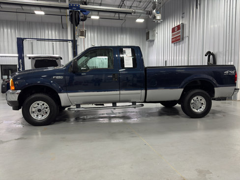 Used 2001 Ford F250 XLT image 2