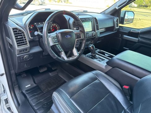 Used 2017 Ford F150 Raptor w/ Equipment Group 802A Luxury image 11