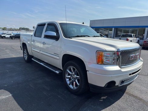 Used 2013 GMC Sierra 1500 Denali image 3