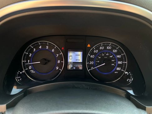 Used 2012 INFINITI FX35 AWD w/ Premium Pkg image 12