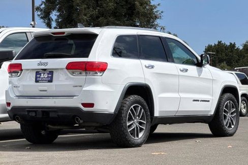 Used 2018 Jeep Grand Cherokee Limited image 4