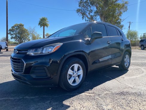 Used 2020 Chevrolet Trax LS w/ Tint and Cruise Package image 2