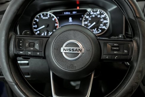 Used 2021 Nissan Rogue S image 17
