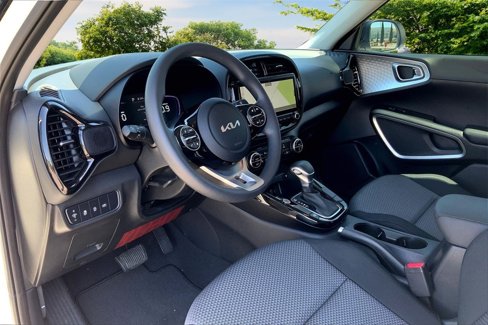 Used 2024 Kia Soul S image 16